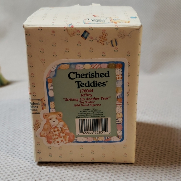 Cherished Teddies, Jeffrey - Picture 4 of 5